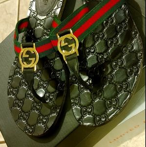 Gucci GG thong web sandals